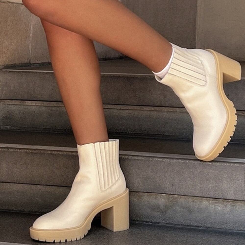 Dolce Vita Women’s Ankle Boots Lug Sole Block Heel‎ Chunky Faux Leather Cream 11